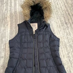 EUC Eddie Bauer Vest